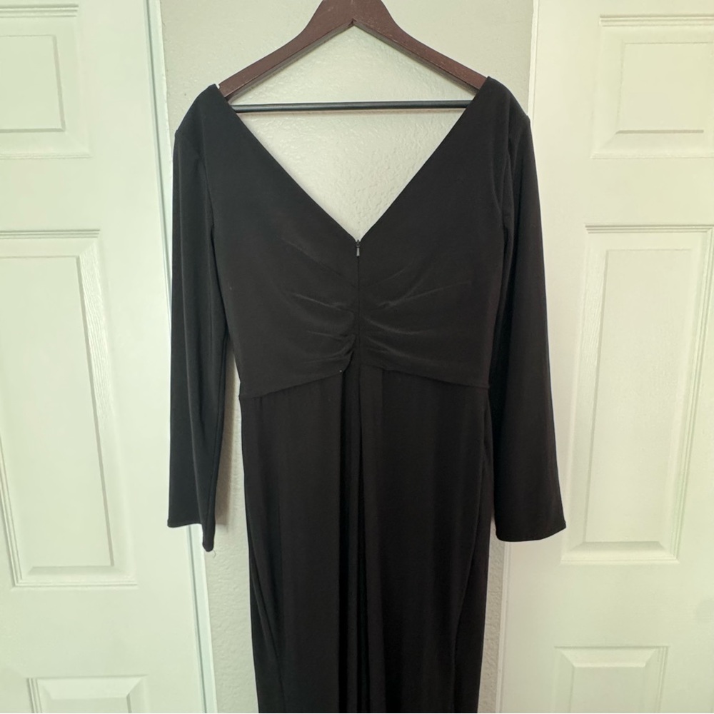 La Femme • Formal Gown Dress • Black • Ruched • Long Sleeve • Size 12 • Slit - Picture 7 of 8